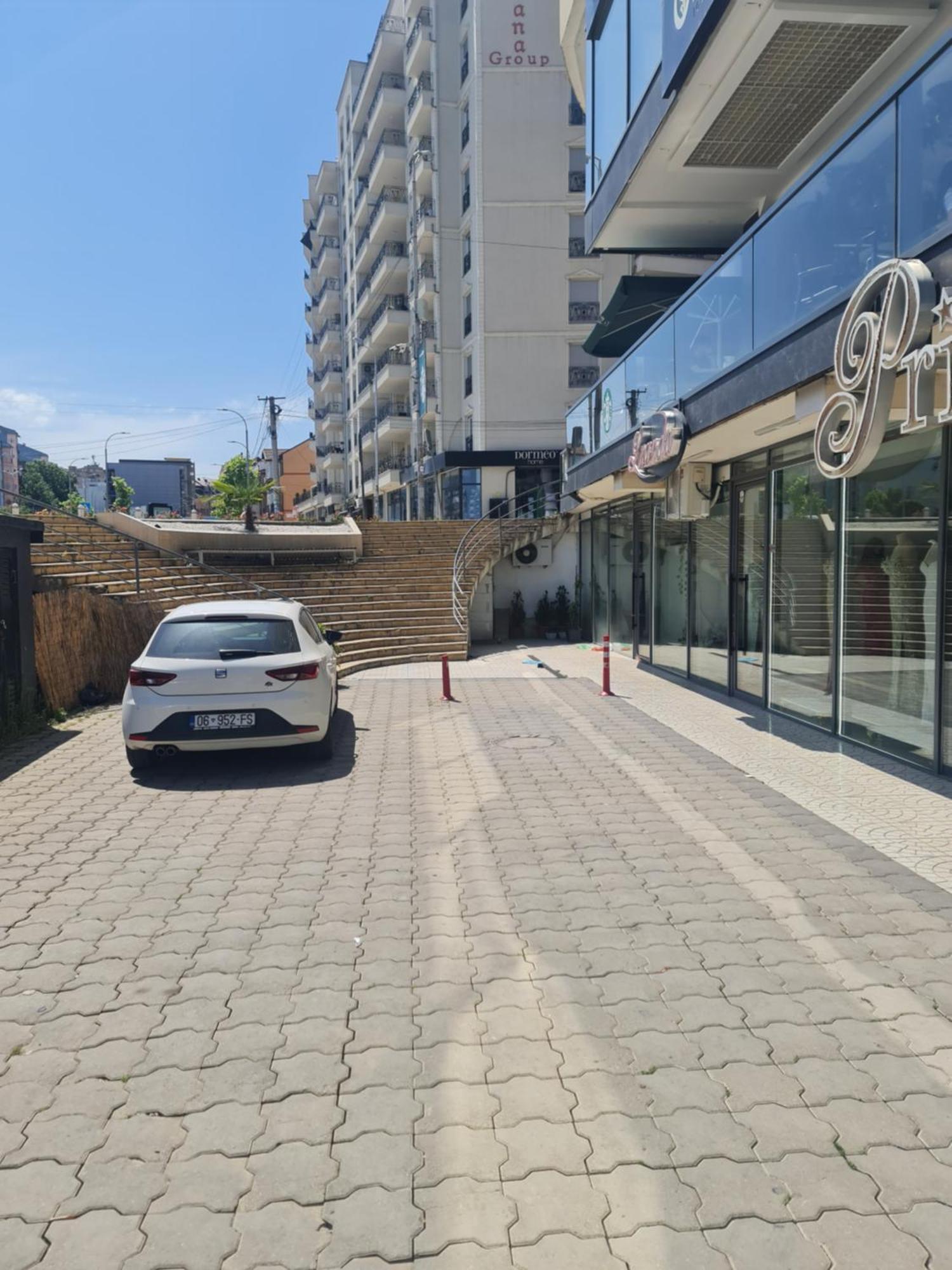 Apartment 2 Plisi Gjilan Eksteriør billede